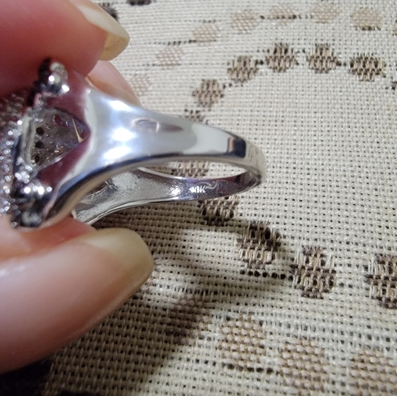 Unique Skull and Crossbones Black n White Diamond White Gold Ring size 7 - Picture 9 of 10